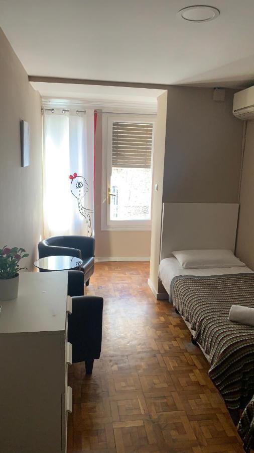 Somnio Hostels Barcelona Luaran gambar