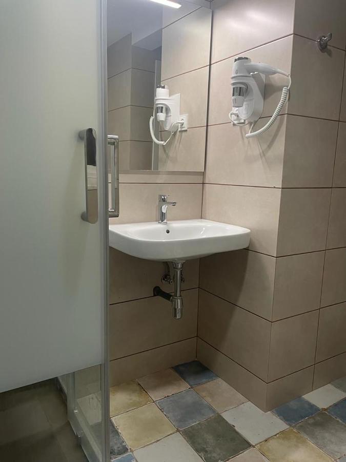 Somnio Hostels Barcelona Luaran gambar