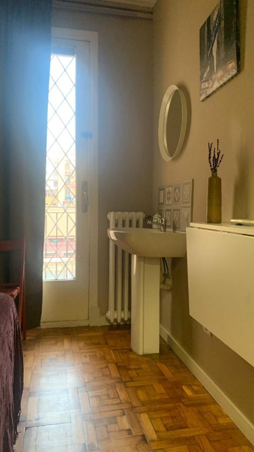 Somnio Hostels Barcelona Luaran gambar