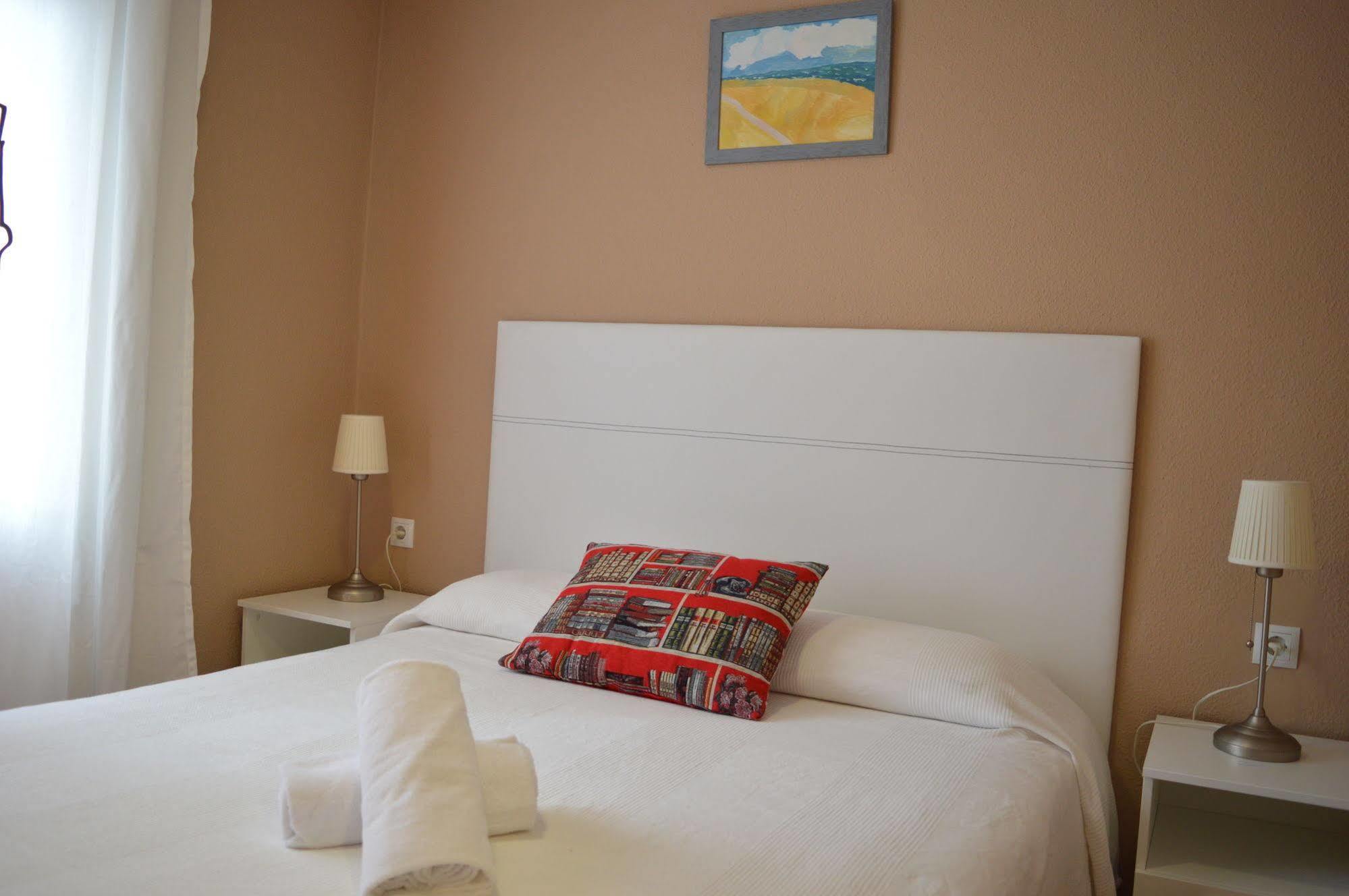 Somnio Hostels Barcelona Luaran gambar